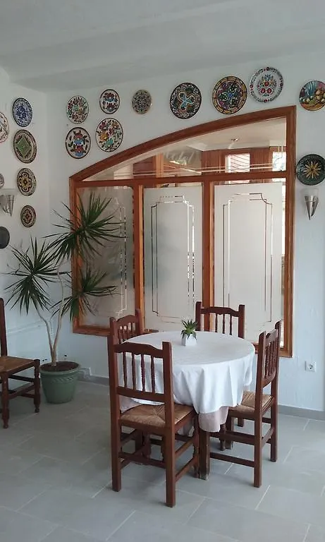 Hotel la Masia Portbou